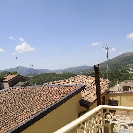 Apartment Diverso Caiazzo